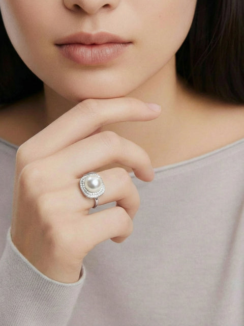 Pearl Halo Dreams Ring