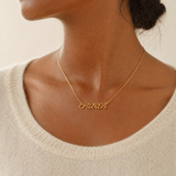 heart-name-necklace - model