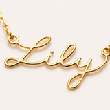 dainty-script-name-necklace - detail
